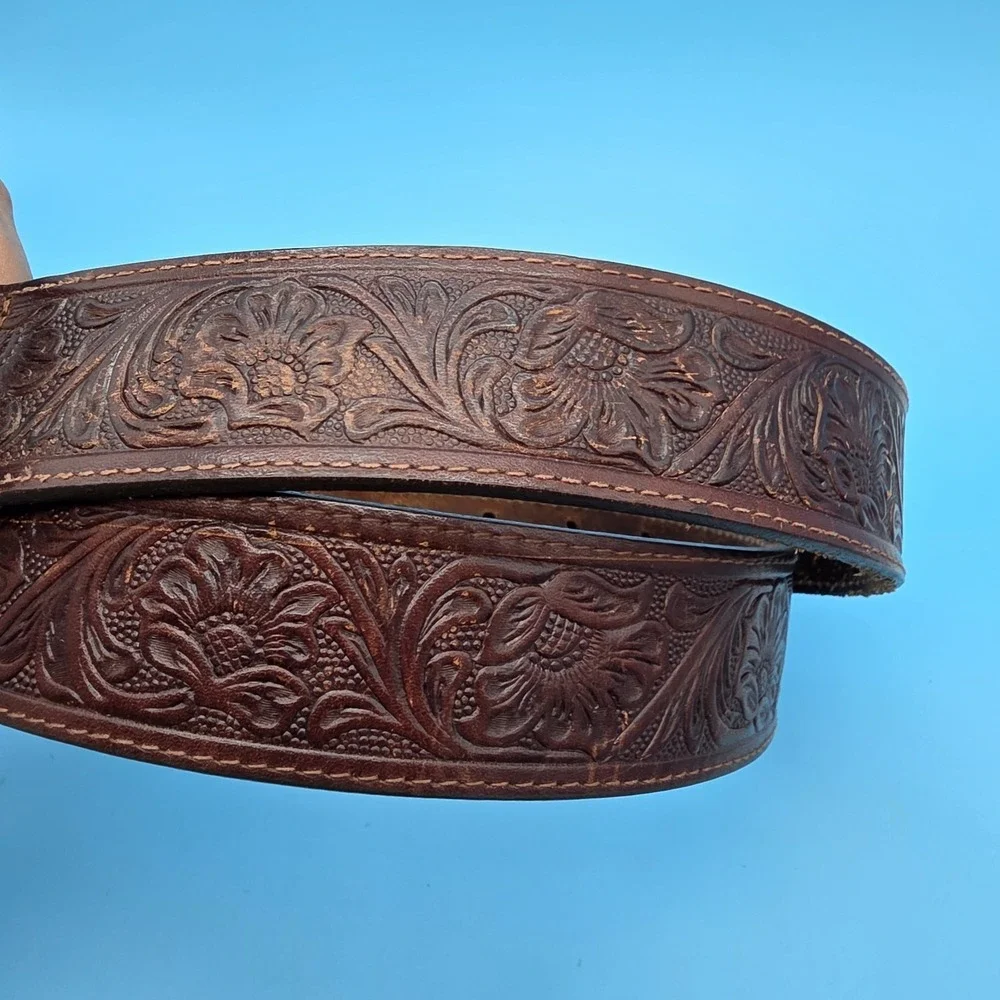 Vintage Eddie Bauer Floral Pattern Brown Leather Belt Brass Buckle‎ Mens Large